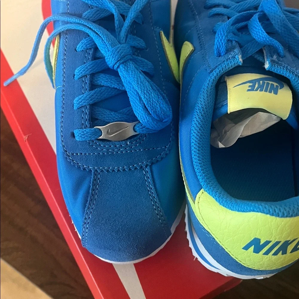 Nike Cortez Big Kids Sneakers Size 4Y Blue Lemon IB7748-406, NEW